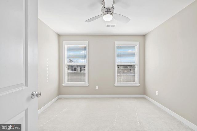 12133 TRIBUNE ST, Fairfax, VA 22033