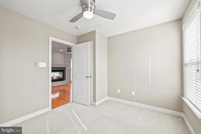 12133 TRIBUNE ST, Fairfax, VA 22033