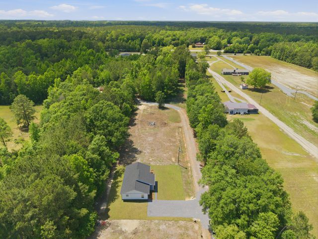 141 Kylie Lane, Saint Stephen, SC 29479