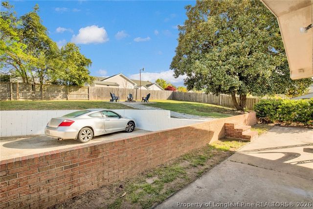 2702 Dartmouth Drive, Fayetteville, NC 28304