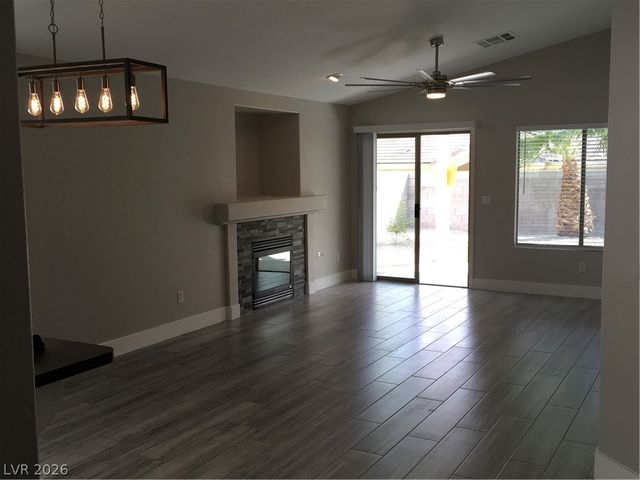 10421 NIAGARA FALLS Lane, Las Vegas, NV 89144