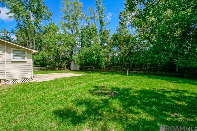 33872 Courtney Ln, Denham Springs, LA 70706