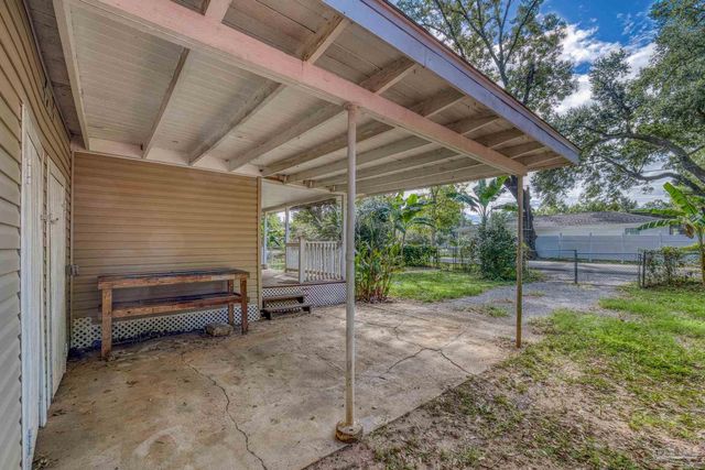 600 W Hannah St, Pensacola, FL 32534