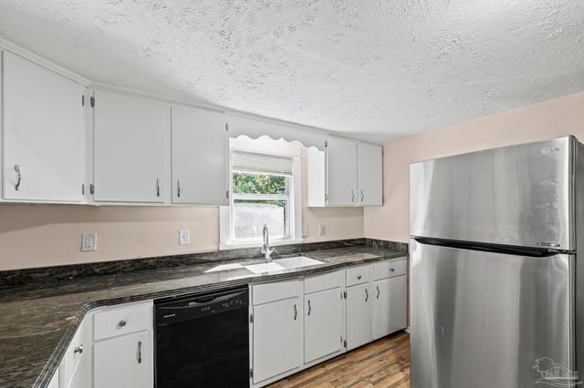 600 W Hannah St, Pensacola, FL 32534