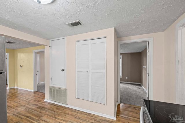 600 W Hannah St, Pensacola, FL 32534