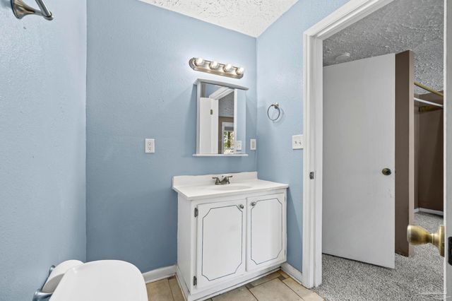 600 W Hannah St, Pensacola, FL 32534