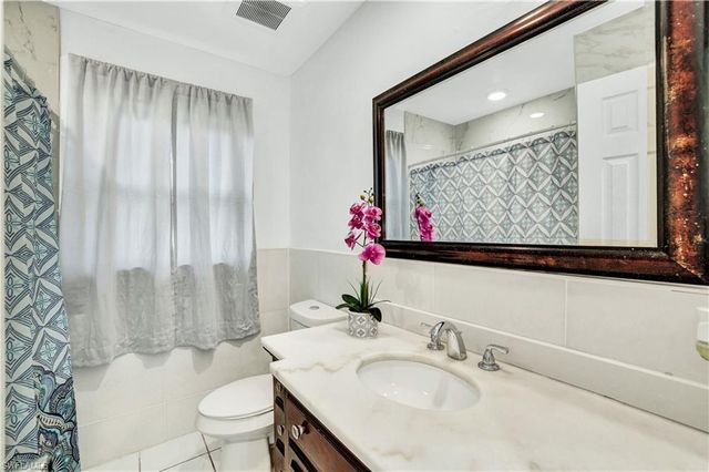 2540 47th TER SW, Naples, FL 34116