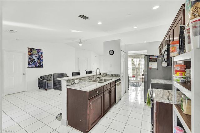 2540 47th TER SW, Naples, FL 34116