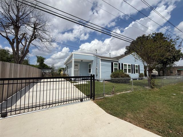 1146 Majestic Street, Houston, TX 77020