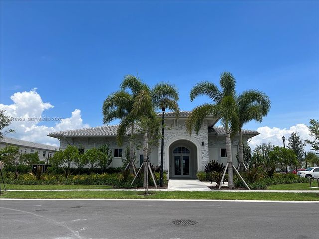 2628 SE 19th St 2628, Homestead, FL 33035