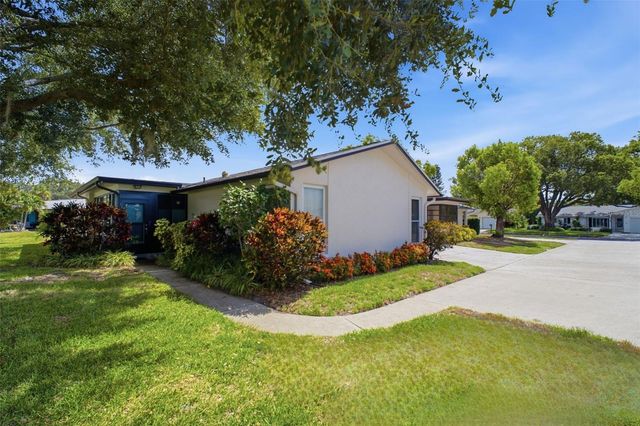 1335 QUEEN ANNE DRIVE C, Palm Harbor, FL 34684