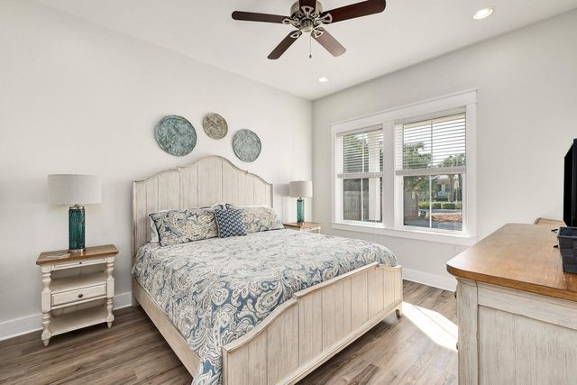 99 Stingray Street, Destin, FL 32541