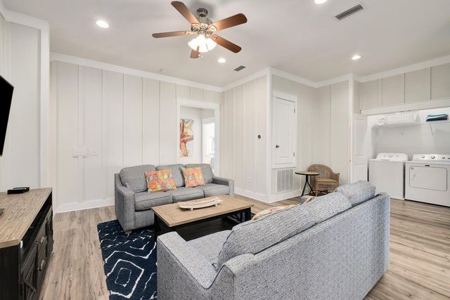 99 Stingray Street, Destin, FL 32541