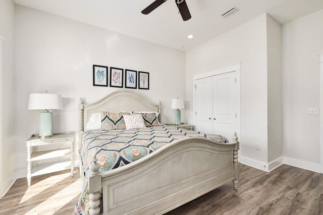 99 Stingray Street, Destin, FL 32541