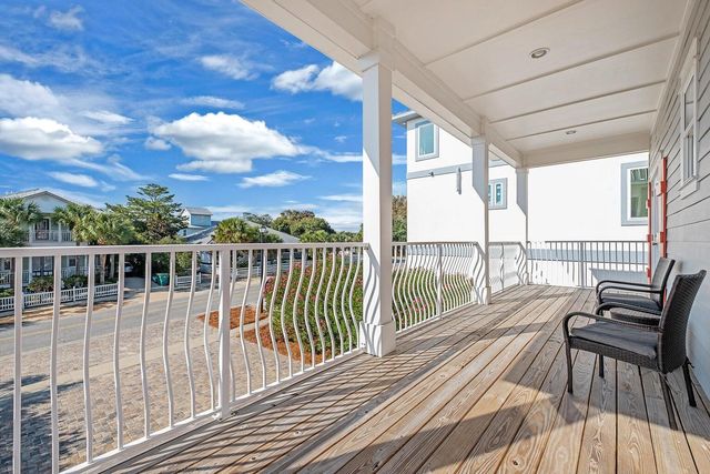 99 Stingray Street, Destin, FL 32541