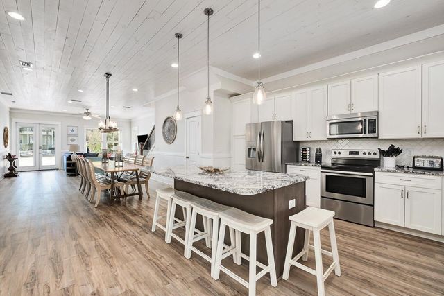 99 Stingray Street, Destin, FL 32541