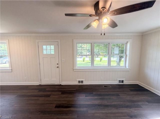 5025 Forbush Road, East Bend, NC 27018