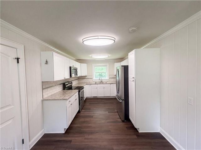 5025 Forbush Road, East Bend, NC 27018