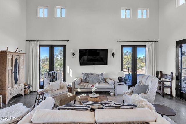 16705 E RANCH Road, Scottsdale, AZ 85262