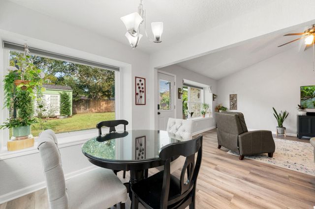 16611 Townes Road, Friendswood, TX 77546