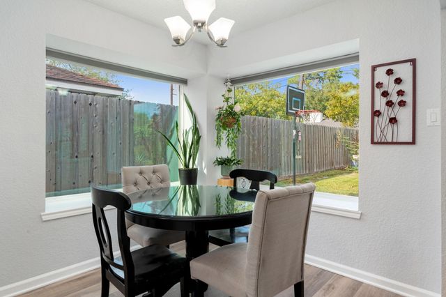 16611 Townes Road, Friendswood, TX 77546