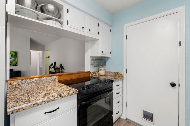 16611 Townes Road, Friendswood, TX 77546