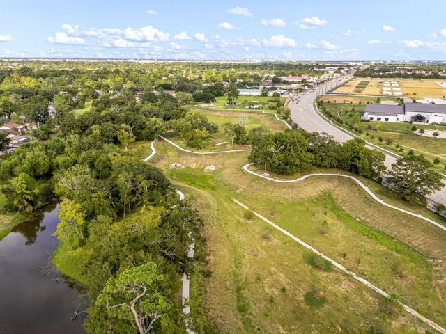 16611 Townes Road, Friendswood, TX 77546