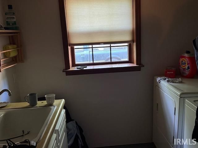 8217 Berry Drive, Evansville, IN 47710