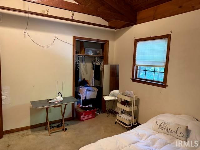 8217 Berry Drive, Evansville, IN 47710