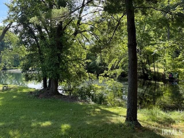 8217 Berry Drive, Evansville, IN 47710