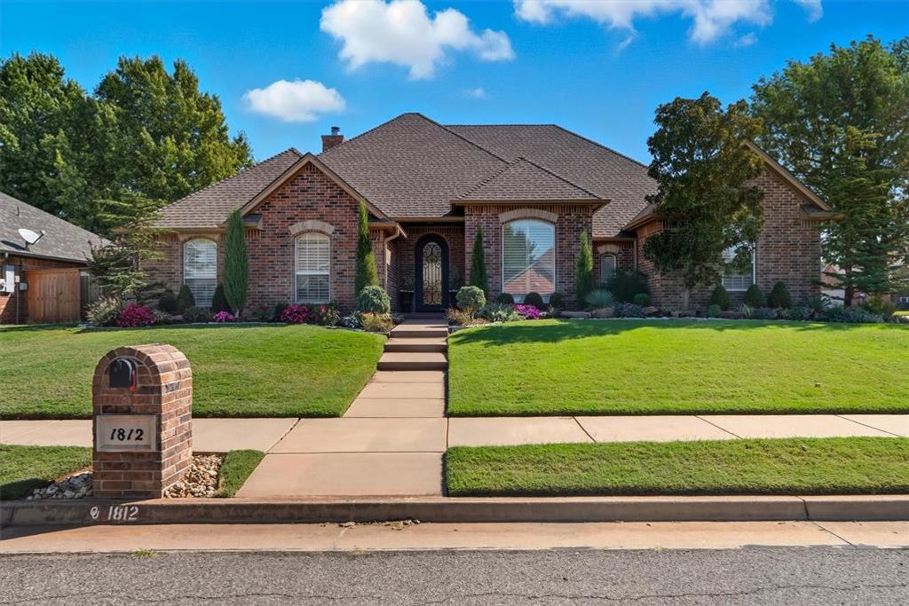 1812 Natchez Road, Edmond, OK 73012
