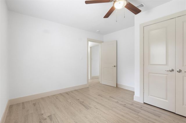 10516 Fairview Drive, Conroe, TX 77385