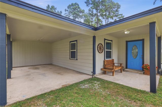 10516 Fairview Drive, Conroe, TX 77385