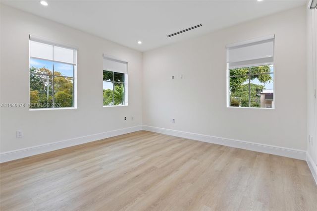 3495 SW 3rd Ave, Miami, FL 33145