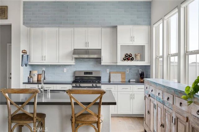 75 Promesa Avenue, Rancho Mission Viejo, CA 92694