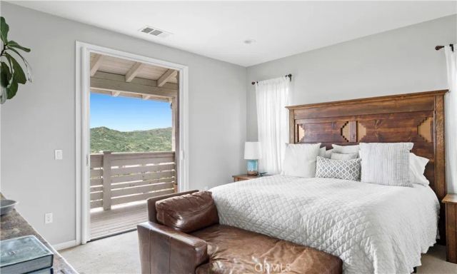 75 Promesa Avenue, Rancho Mission Viejo, CA 92694