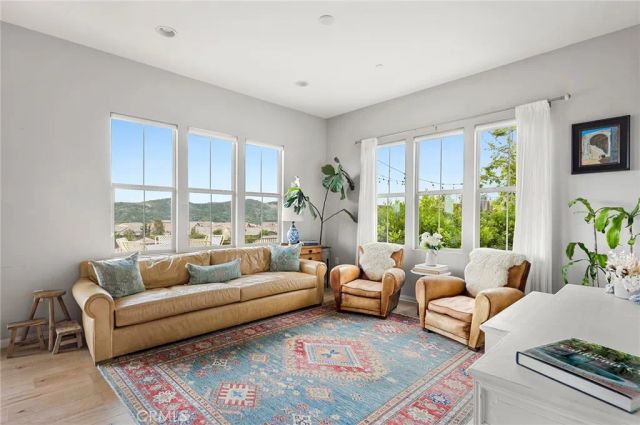 75 Promesa Avenue, Rancho Mission Viejo, CA 92694