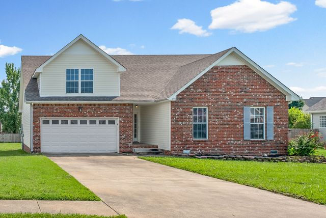 770 Ellie Nat Dr, Clarksville, TN 37040