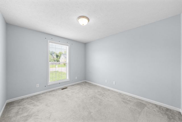770 Ellie Nat Dr, Clarksville, TN 37040