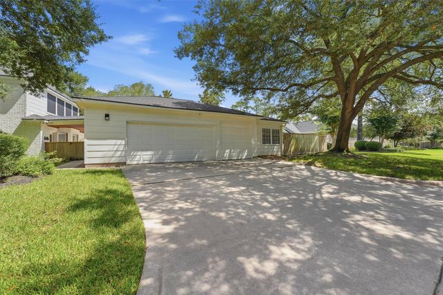24802 Kennington Way, Spring, TX 77389