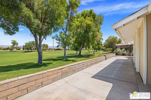 73450 Country Club Drive 211, Palm Desert, CA 92260