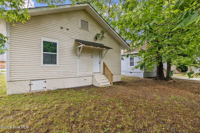 106 Ridgeway Street, Greenville, NC 27834