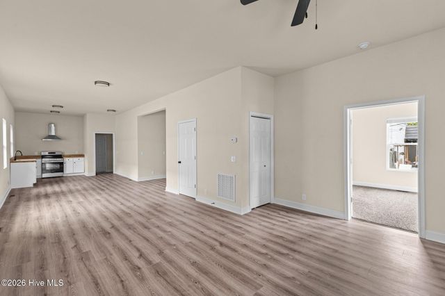 106 Ridgeway Street, Greenville, NC 27834