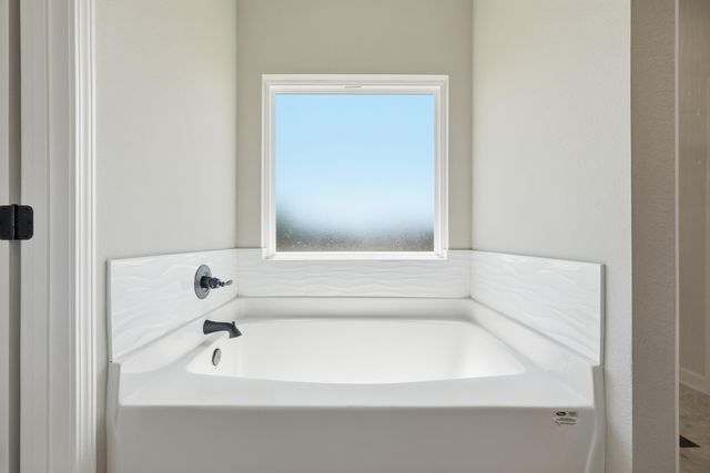 2803 Blackbird Court, Crestview, FL 32539