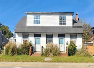 521 E A Street, Belleville, IL 62220