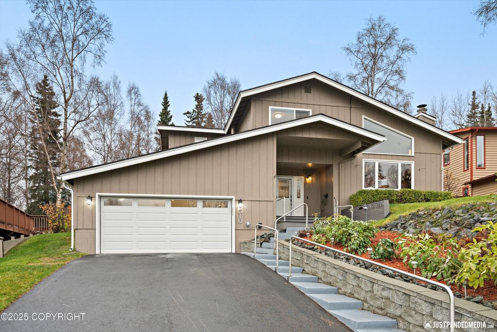 510 Kayak Drive, Anchorage, AK 99515