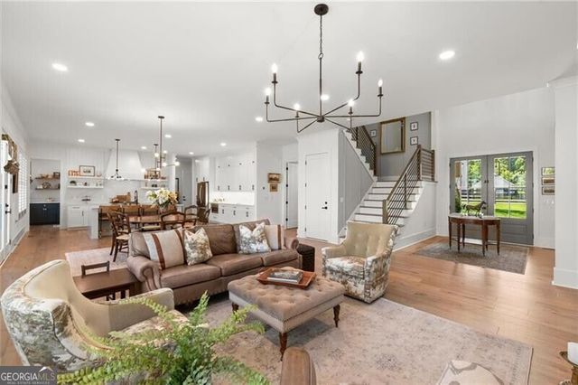 12720 Etris Road, Roswell, GA 30075