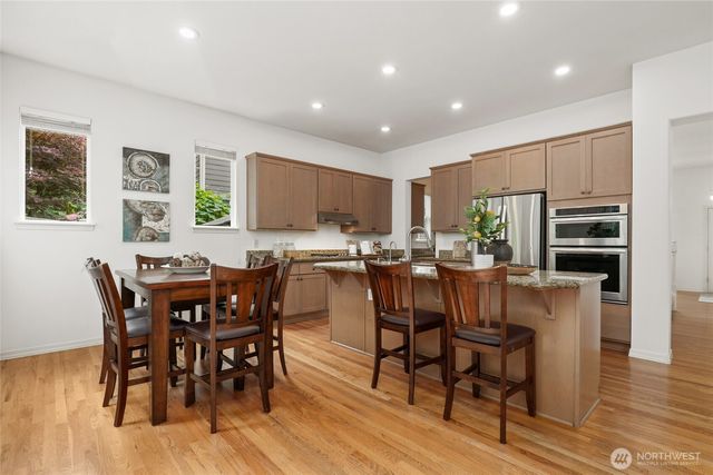 10625 NE 173rd Place, Bothell, WA 98011