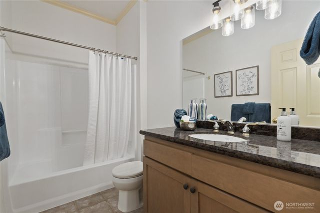 10625 NE 173rd Place, Bothell, WA 98011