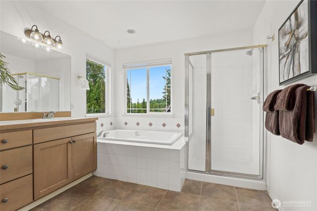 10625 NE 173rd Place, Bothell, WA 98011